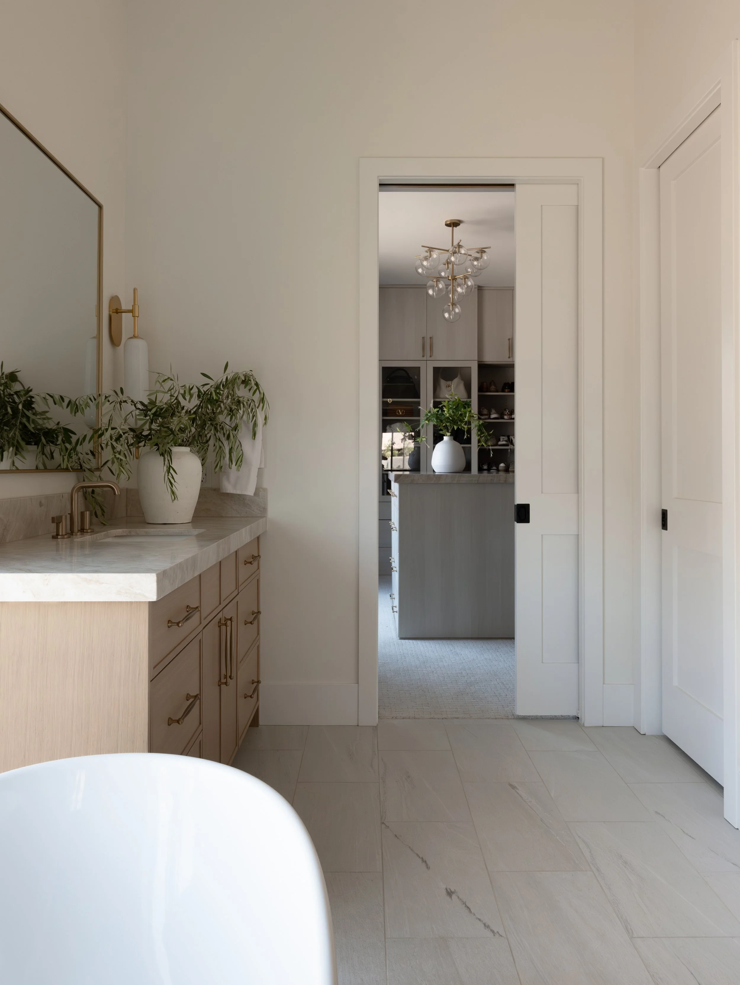beautiful and clean primary bathroom