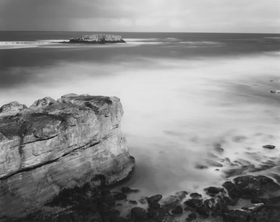 ejdove - Devil's Punchbowl, Gull Rock.jpg