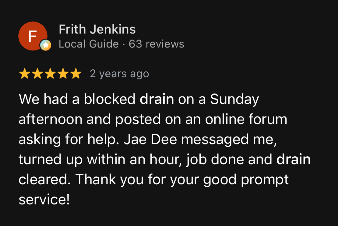 Screenshot of a review on a platform, showing a 5-star rating praising a plumbing service for quickly fixing a blocked drain.
