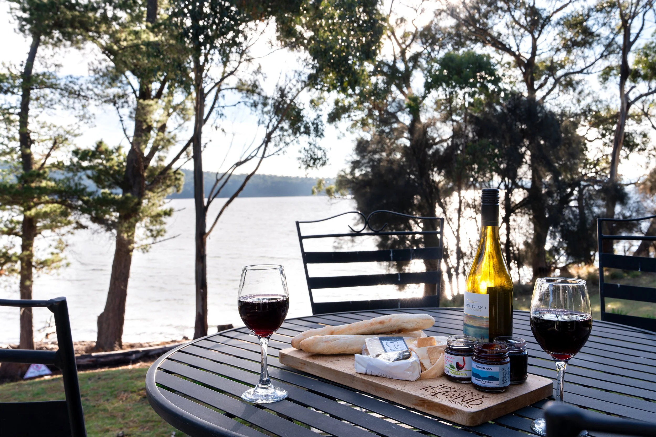 Taylors Bay Cottage - 
Waterfront escape · Fireplace · Taylors Bay views · Sleeps 4