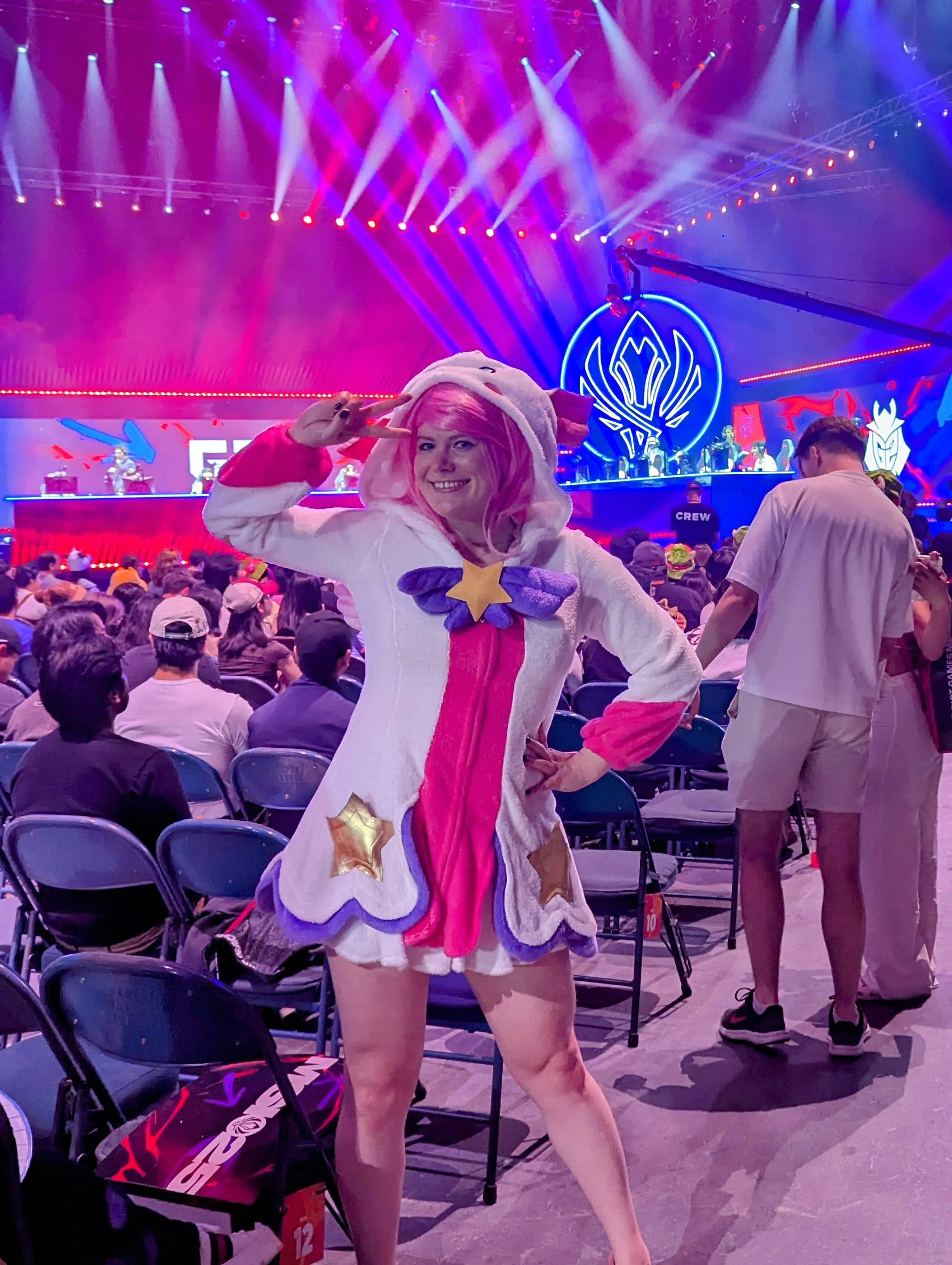 Pyjama Party Star Guardian Lux at the League of Legends Mid-Seasonal Invitational Vancouver 2025.