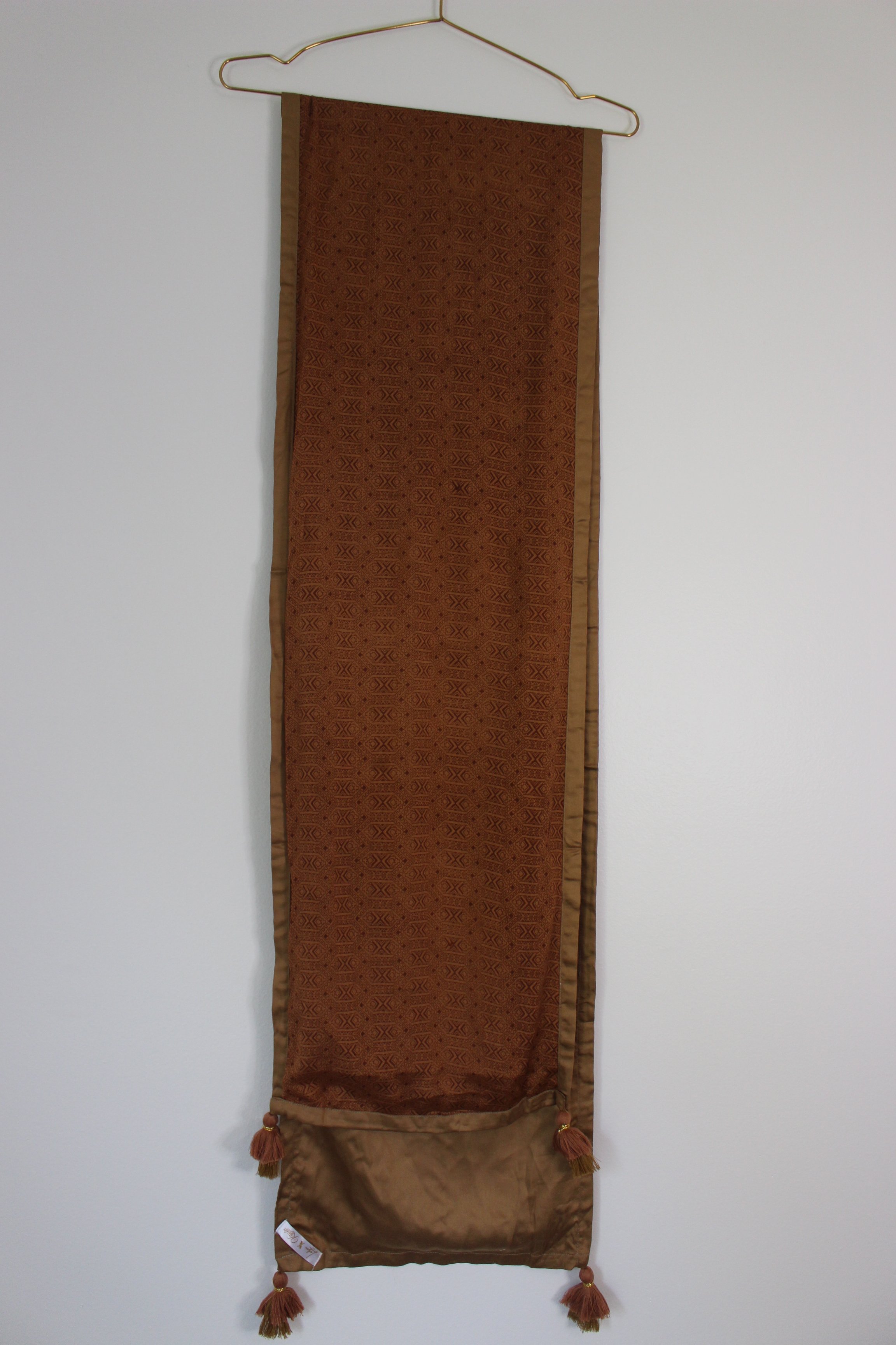 SAREE scarf geometric