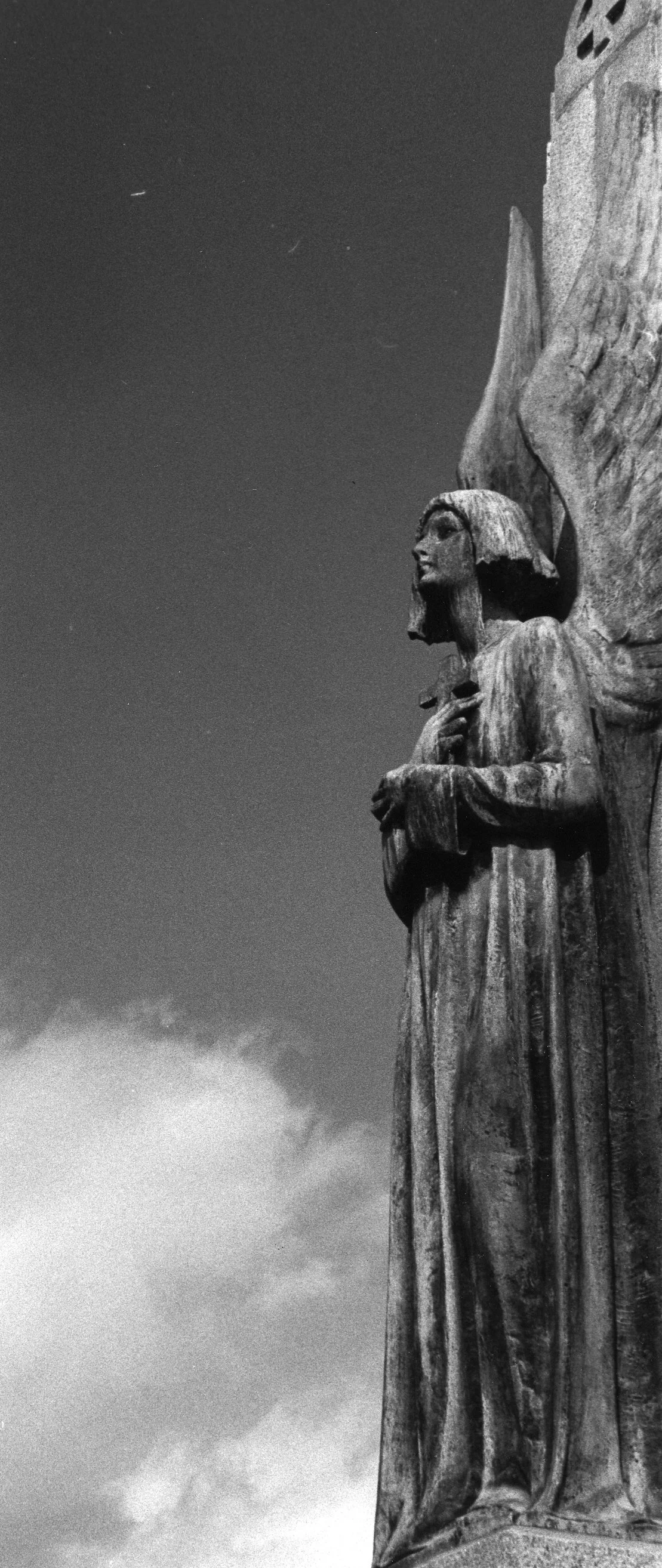 MTL - Statue - Angel.jpg