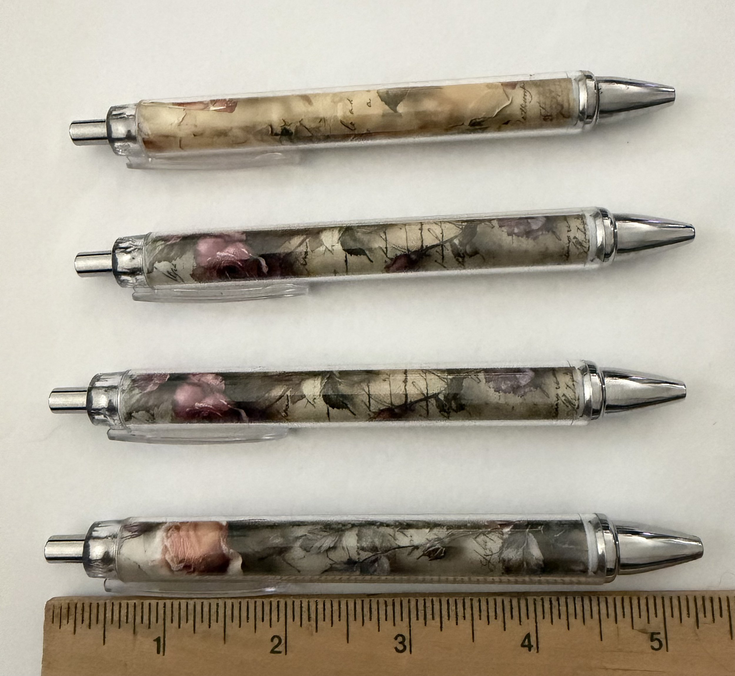 Old-Fashioned Rose Pens