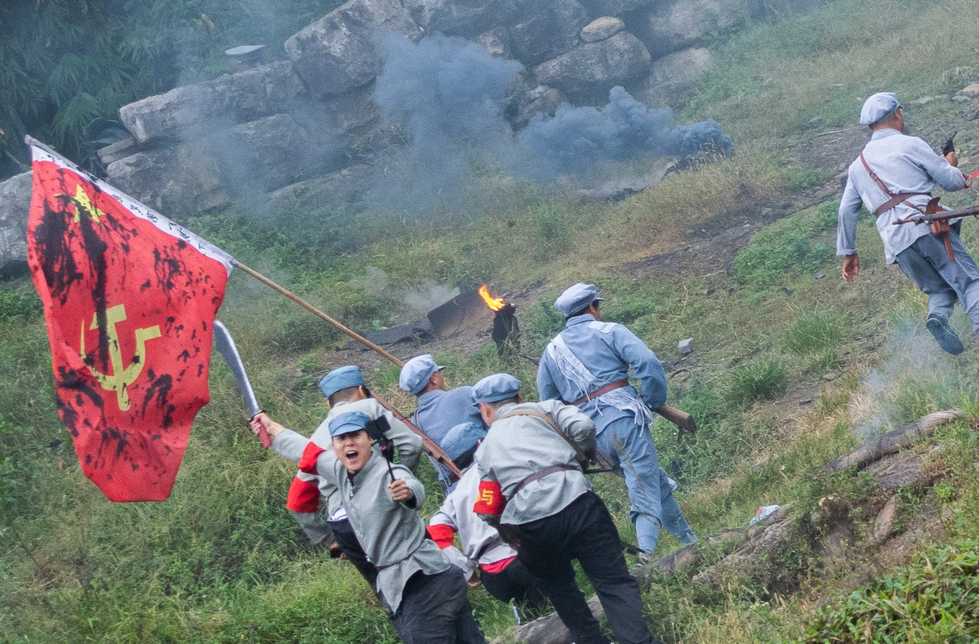 Zunyi_renactment_selfie_stick_30_09_2026.jpg