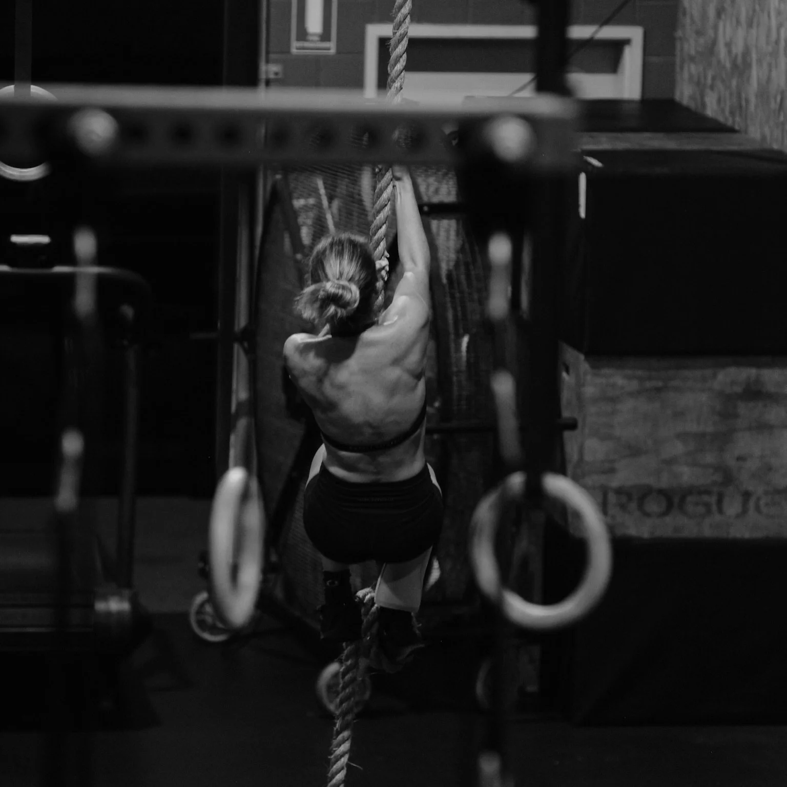 The rope isn&rsquo;t getting any shorter&hellip; you&rsquo;re just getting stronger. 💪

Creatine helps support strength and power, making those bodyweight battles a little more manageable.

Grip. Pull. Climb. Repeat. 🔥
