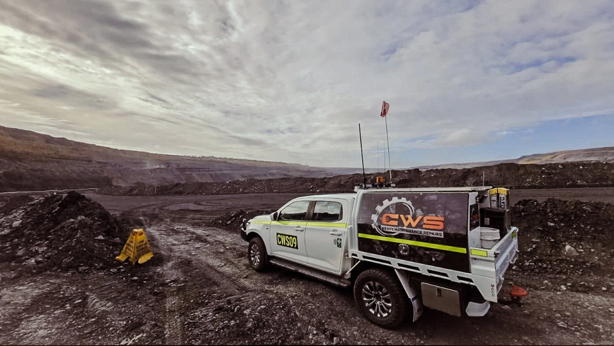 CWS service vehicle and boilermaker trailer on site in the Bowen Basin