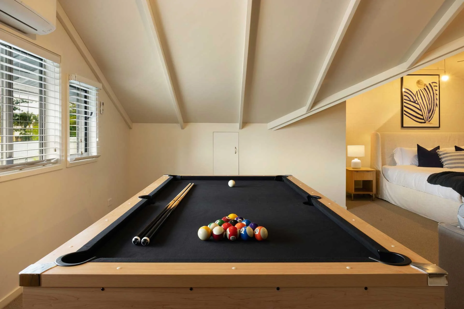 Pool table