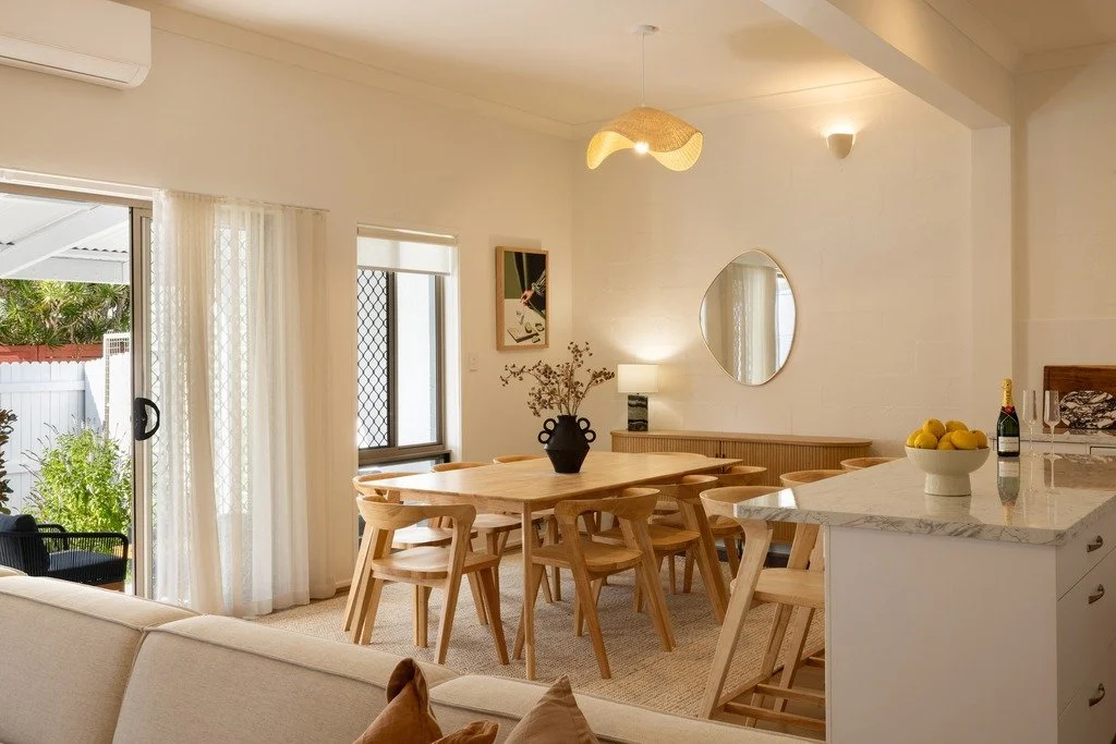 Shirley Lane Retreat Dinning Room