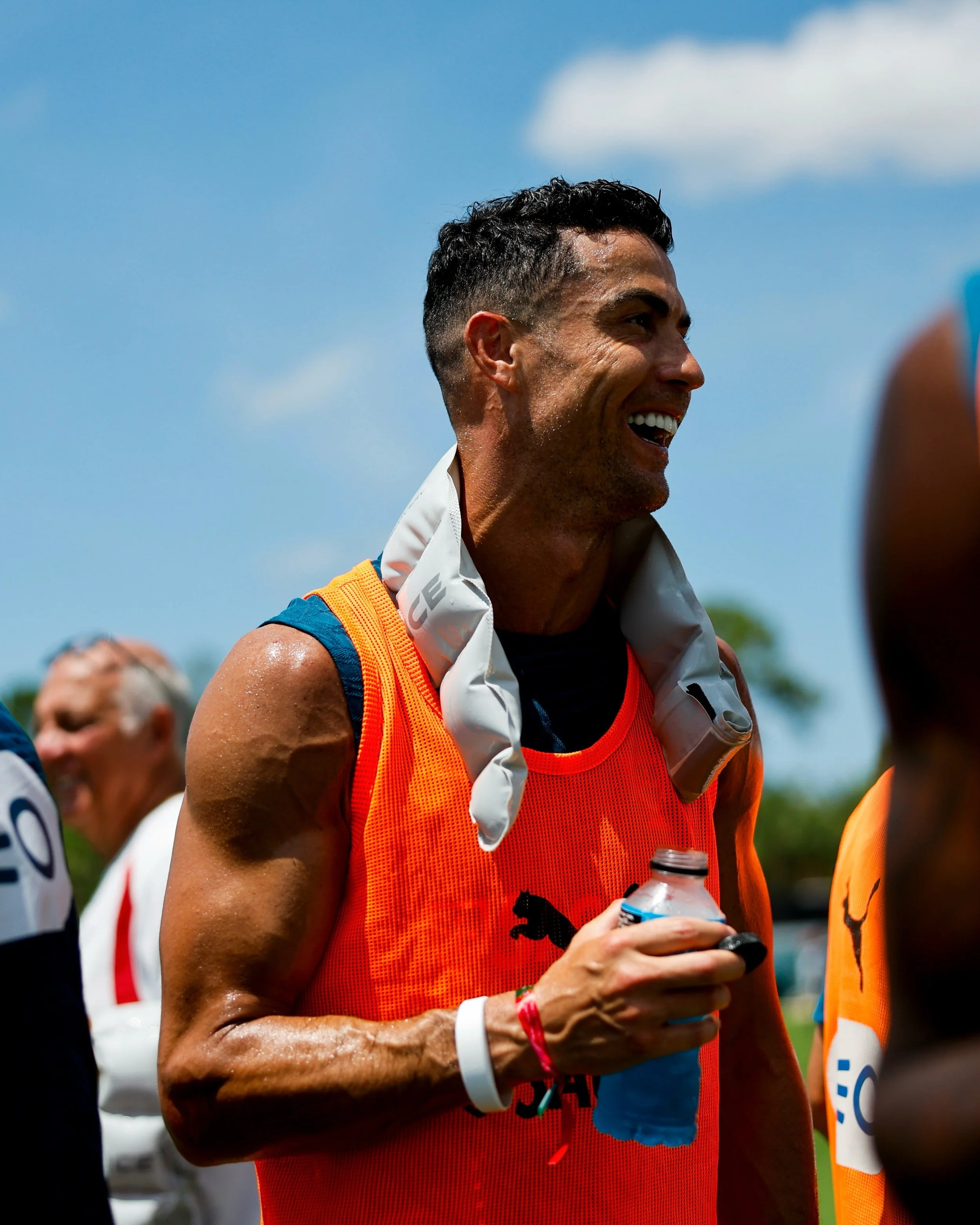 YUYU SPORT - Ronaldo