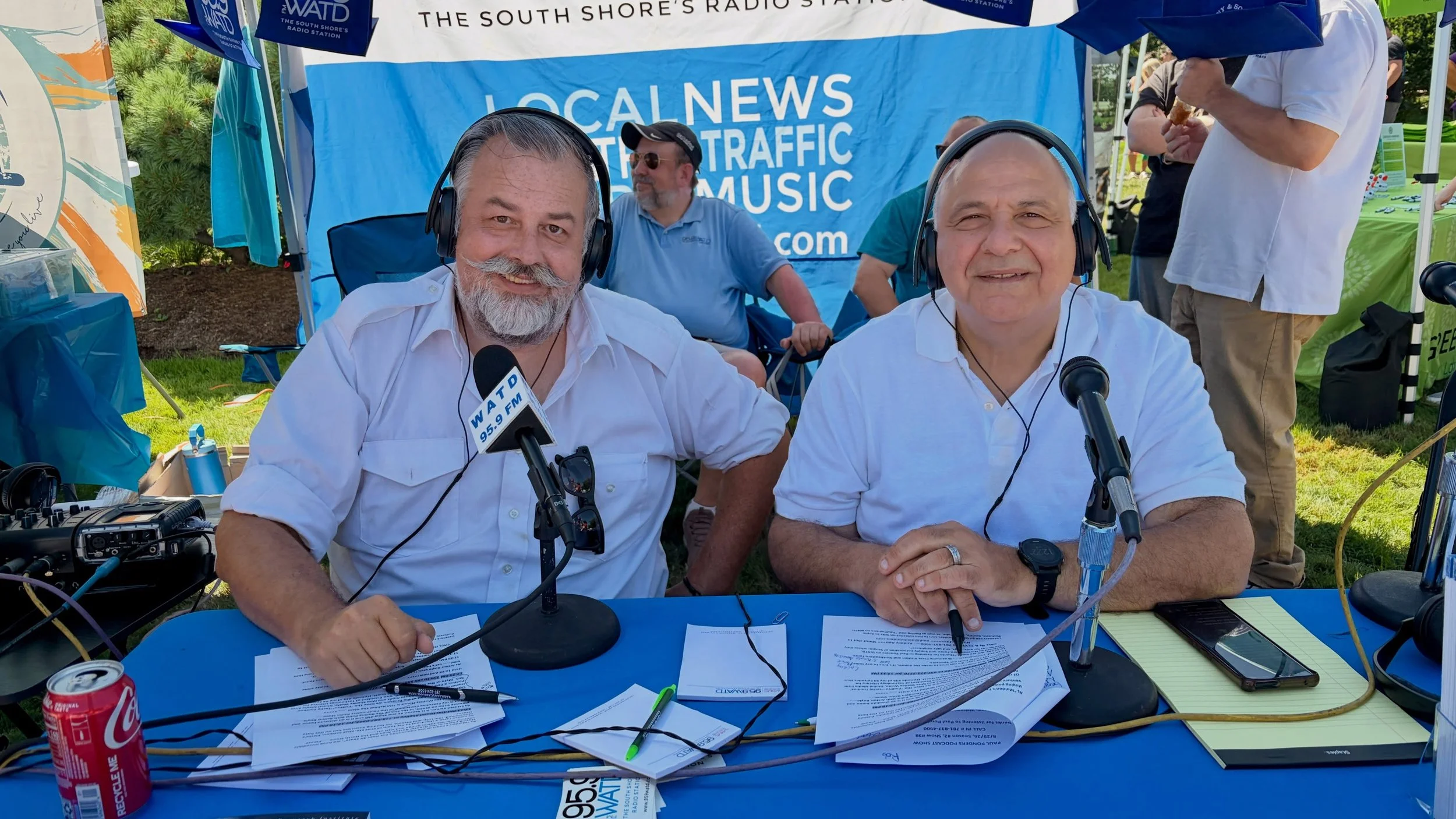 A wicked great afternoon with @paulponderspodcast and @959watdfm 🎙️🛸📻👽