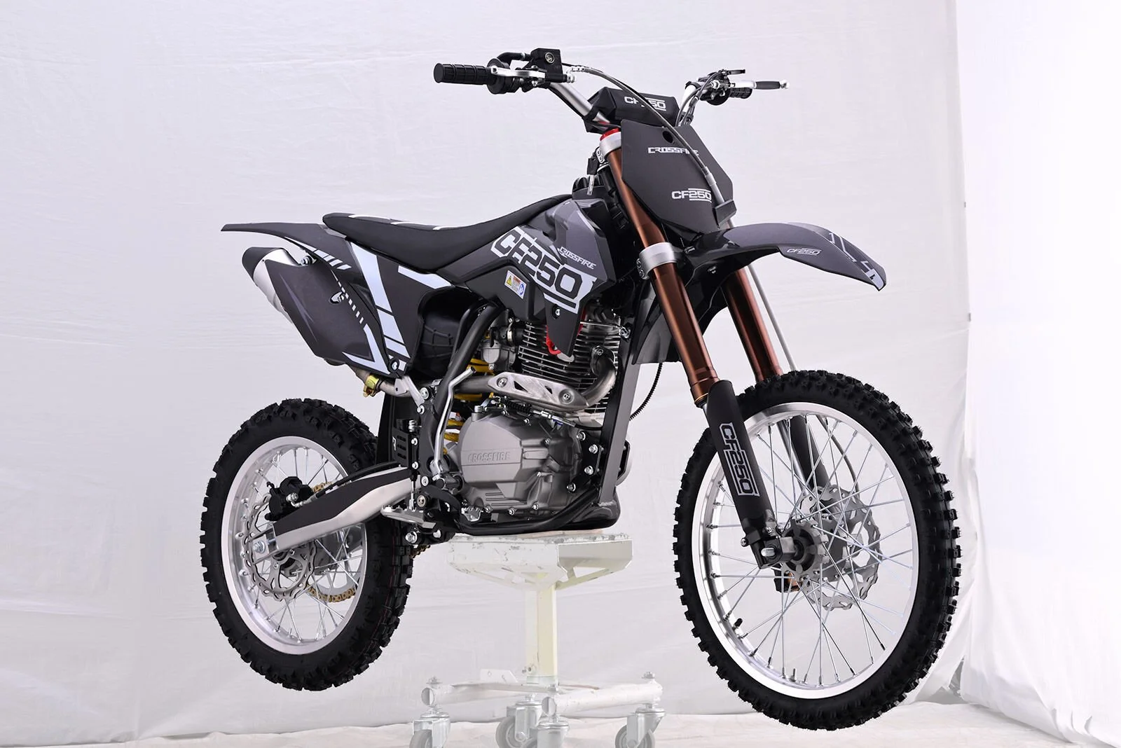 CF250blk.jpg