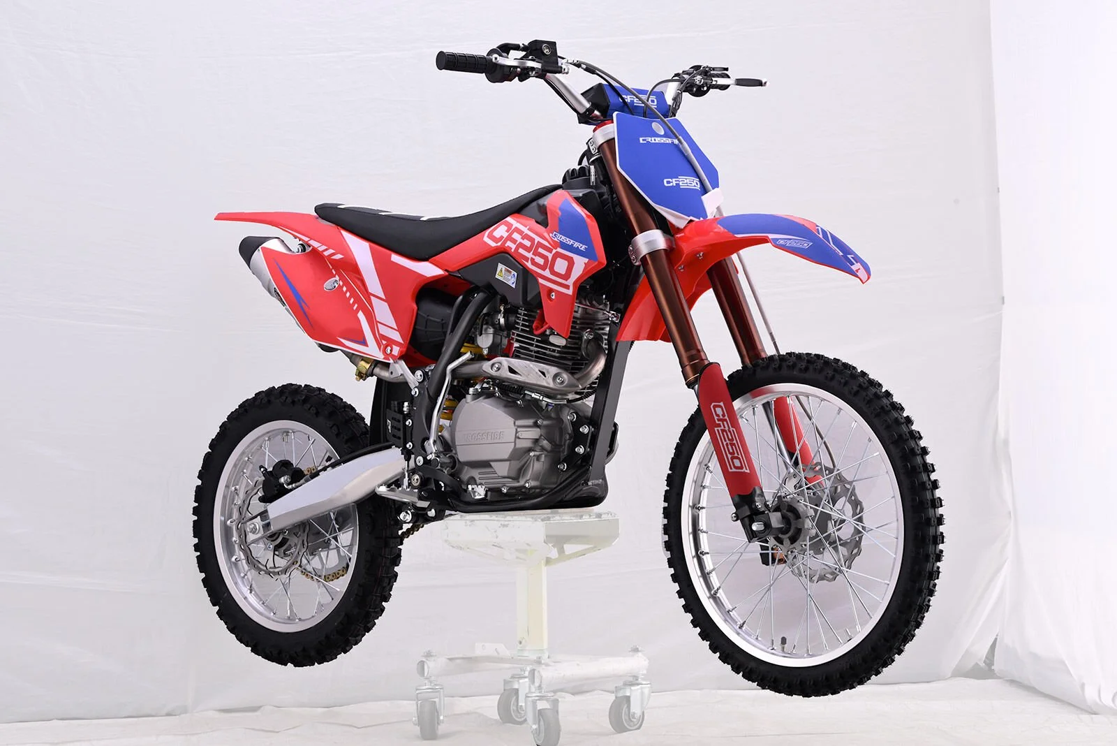 CF250red.jpg