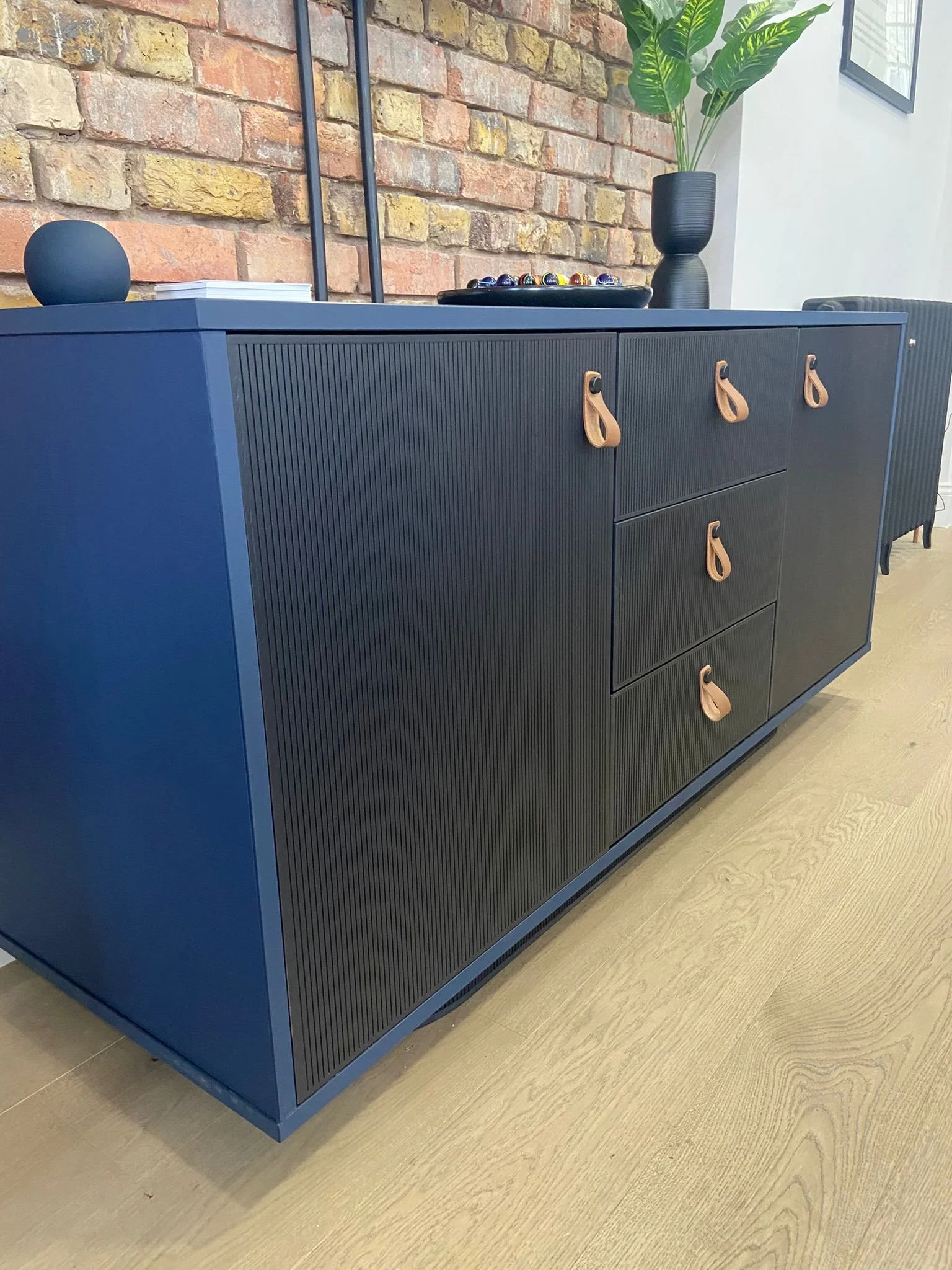 CDW 25 SHOWROOM (52).jpeg