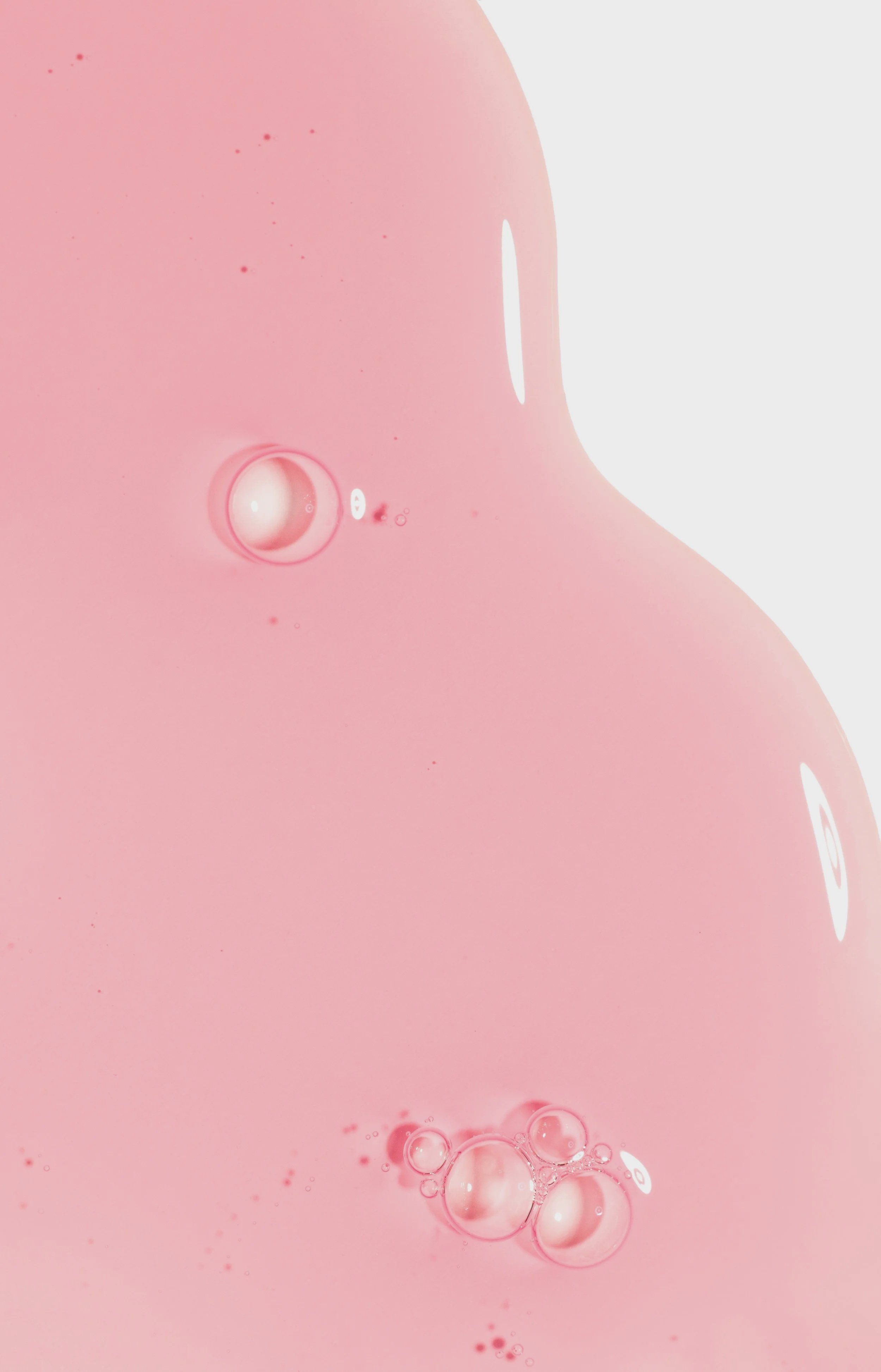 pale-pink-gel-with-bubbles-on-white-background-2026-03-20-04-13-07-utc.jpg