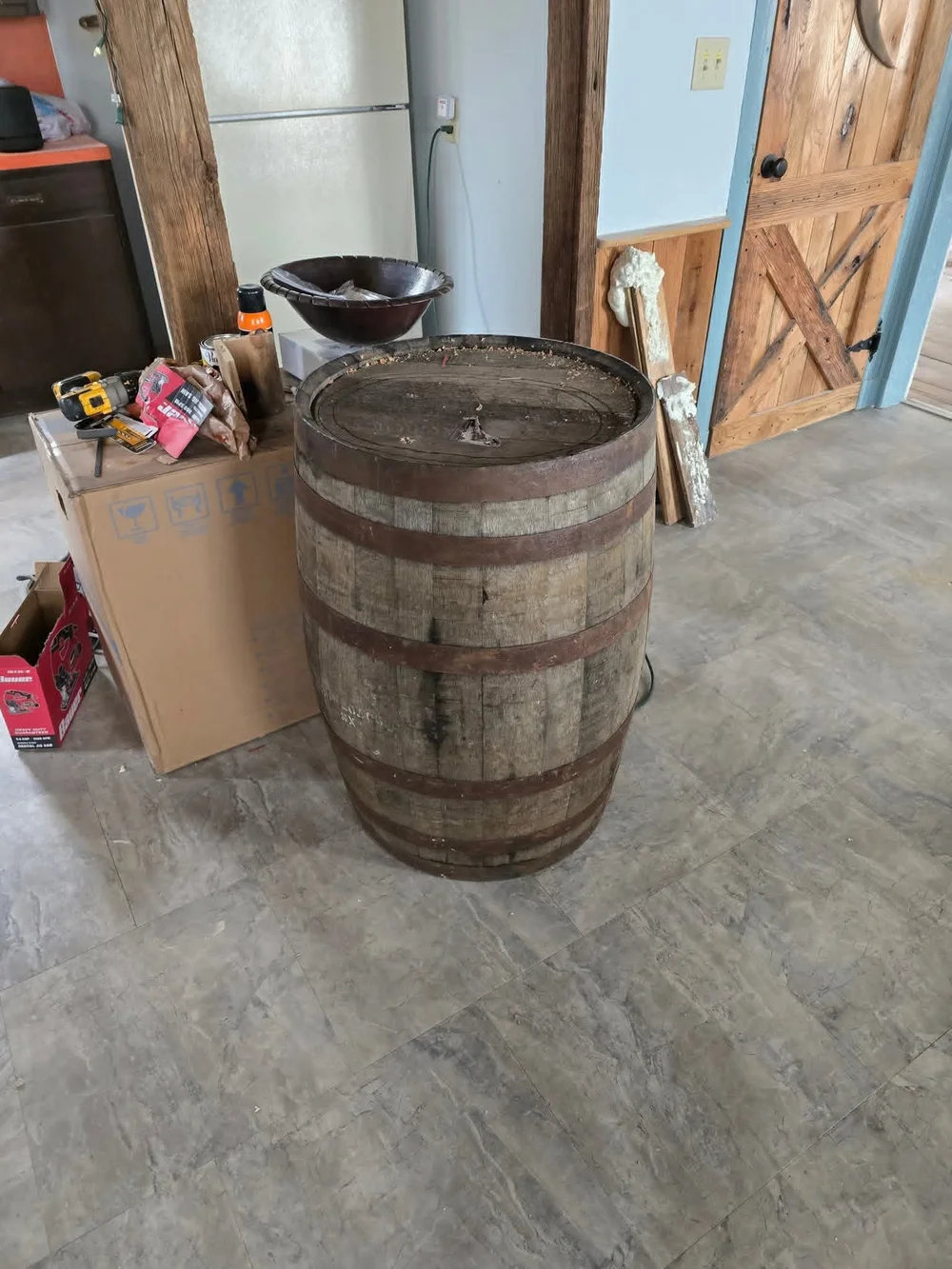 Another view of the barrel and separate bowl.