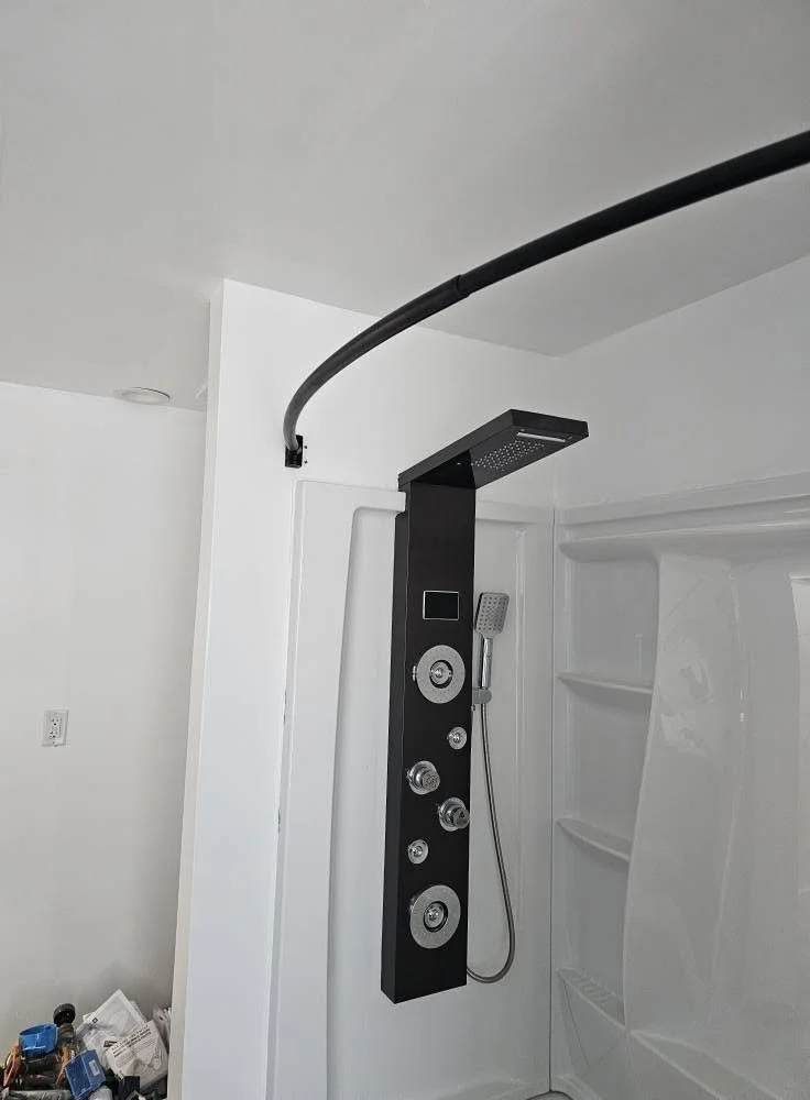 Shower and rain panel in the new bathroom