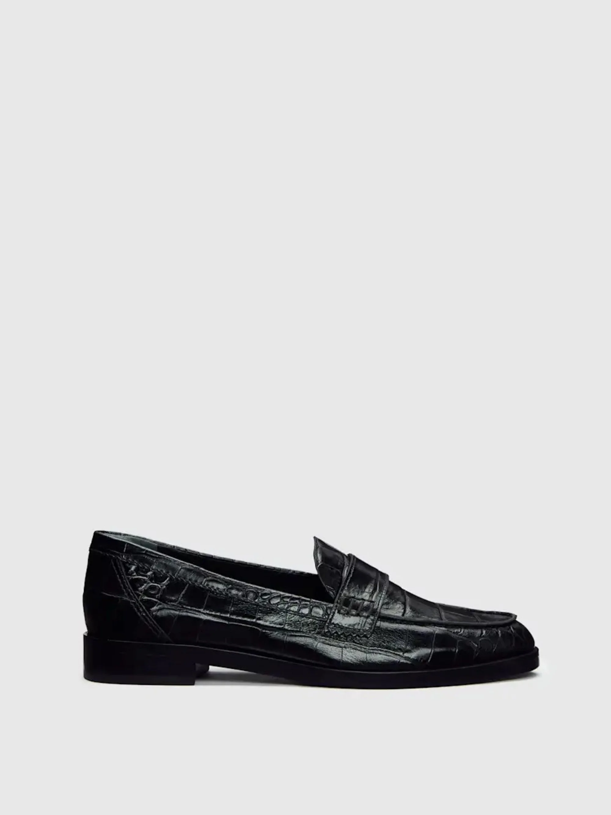 REFORMATION - Kaylee Loafer