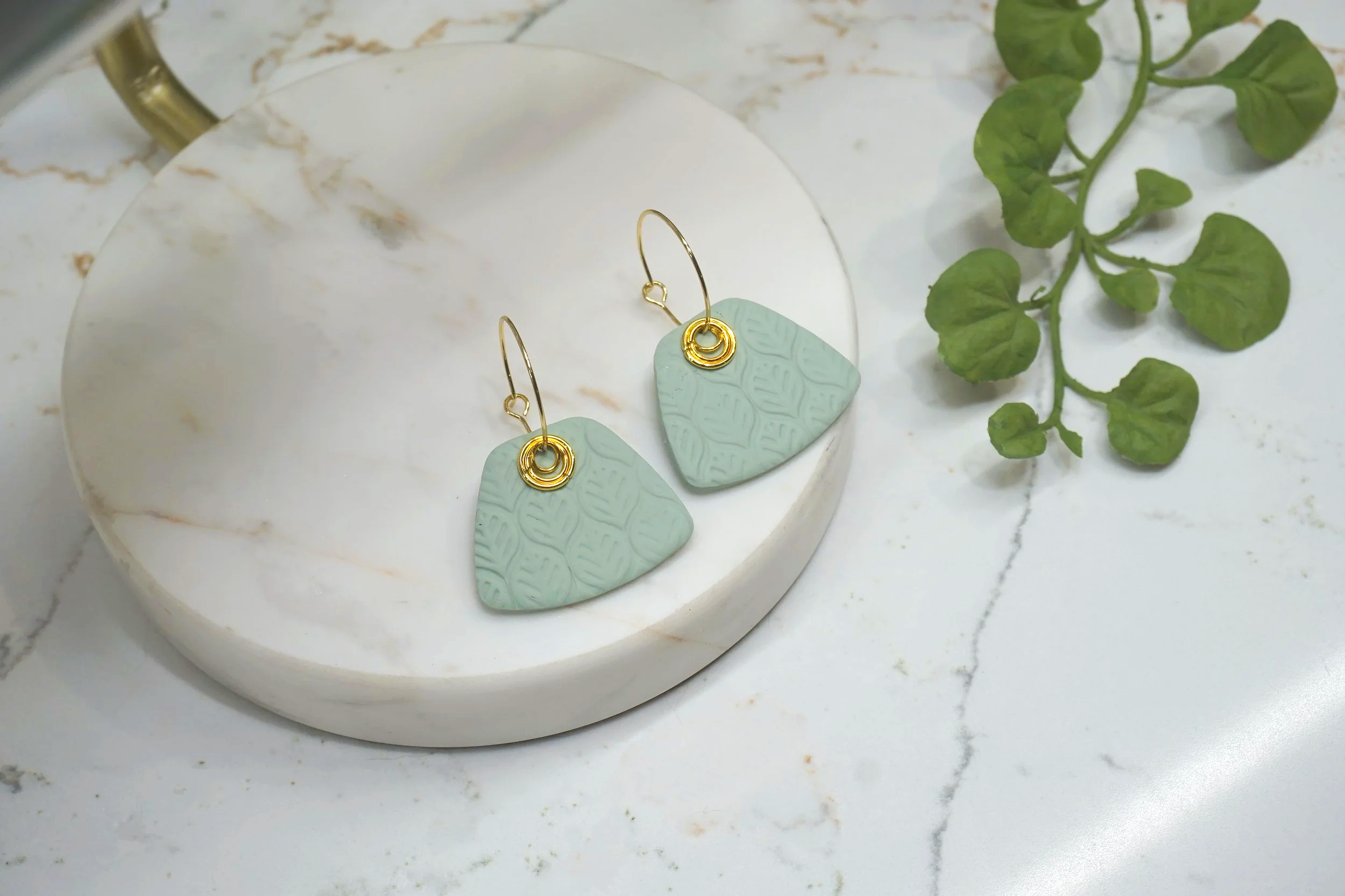 Laraine Collection
