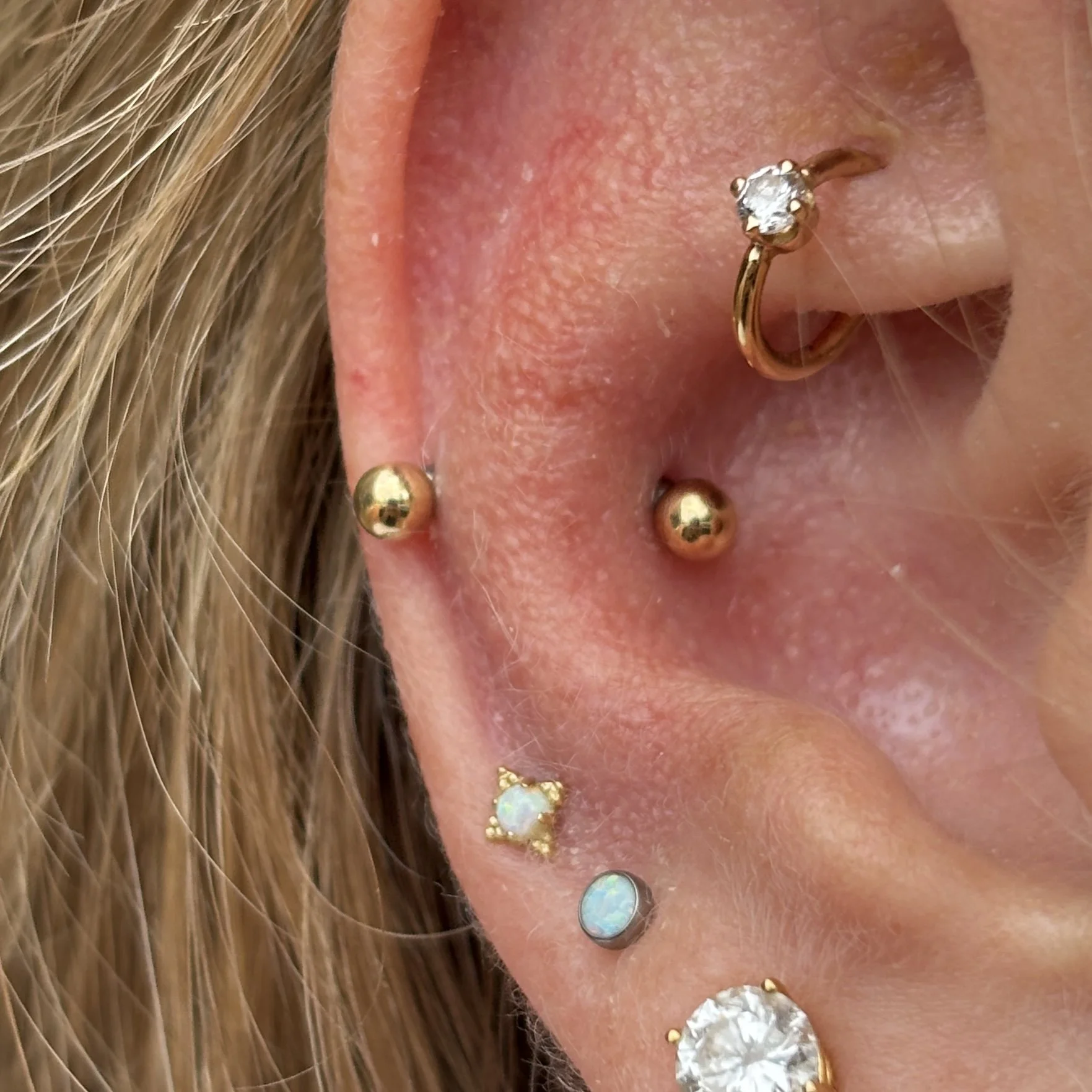 Healed Snug