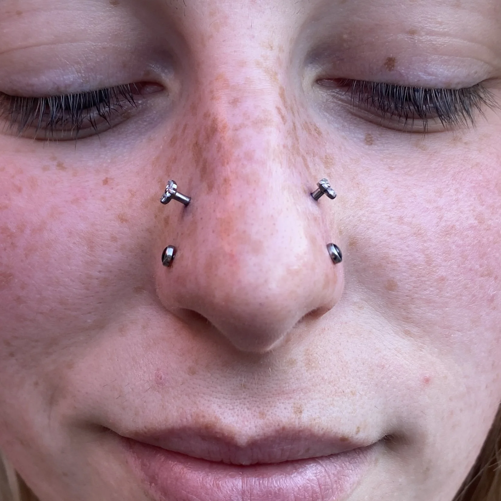 High Nostrils