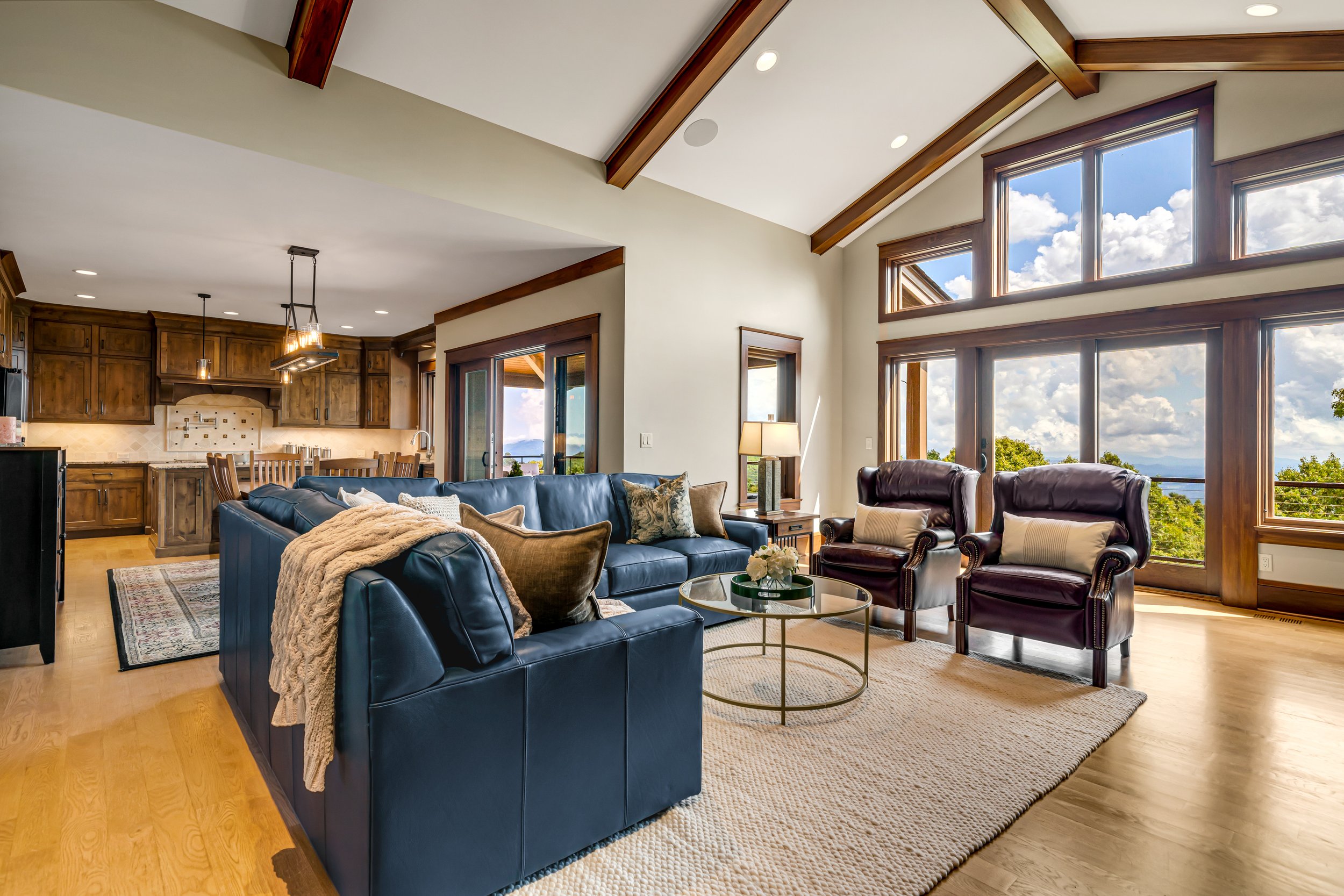 18 - 320 Summerset Drive - Real Estate Photography - MLS Size - Skywalker Air.jpg