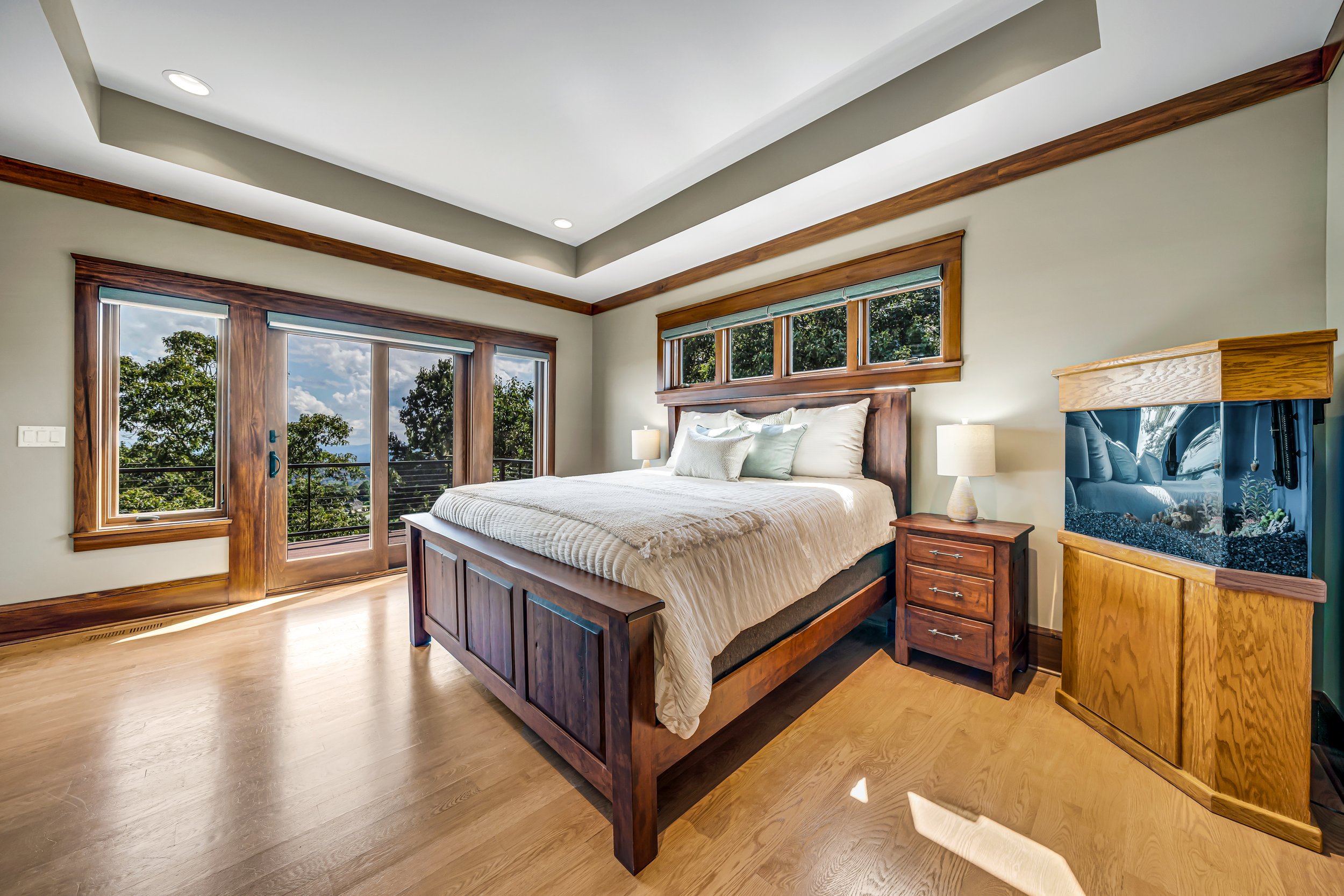 45 - 320 Summerset Drive - Real Estate Photography - MLS Size - Skywalker Air.jpg