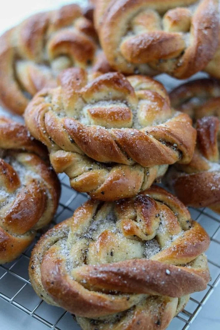 Traditional Swedish Cardamom Buns (Kardemummabullar).jpg