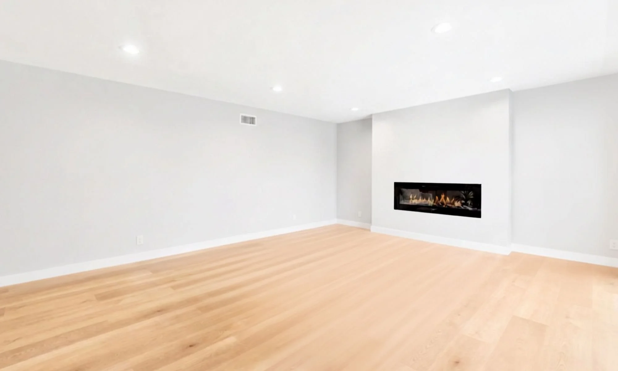Kelly Rhee's listing in Mesa Verde in Costa Mesa shown un staged. Buyer's don't linger in a home when there's no where to sit.