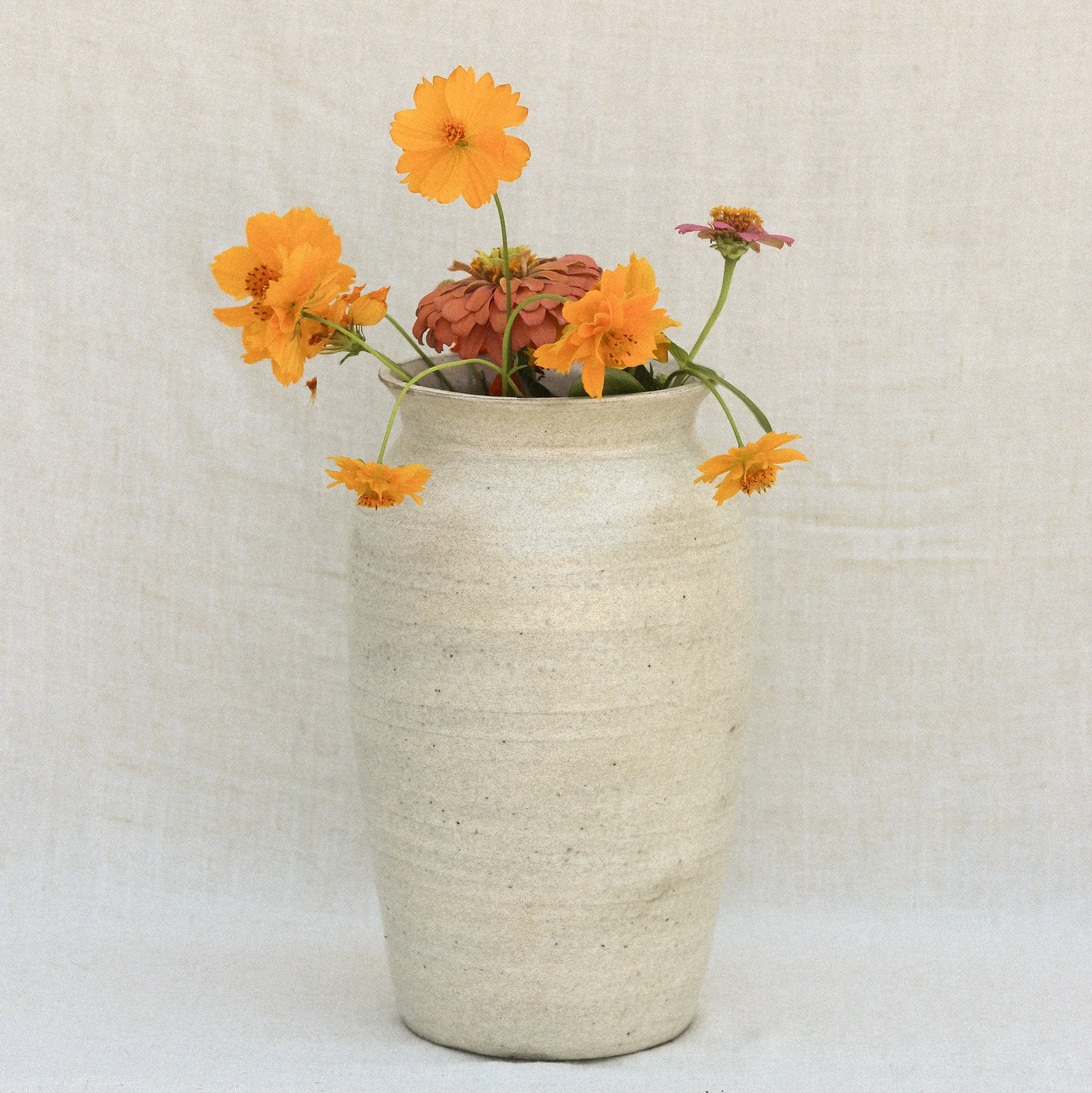 GRAND VASE - CREAM