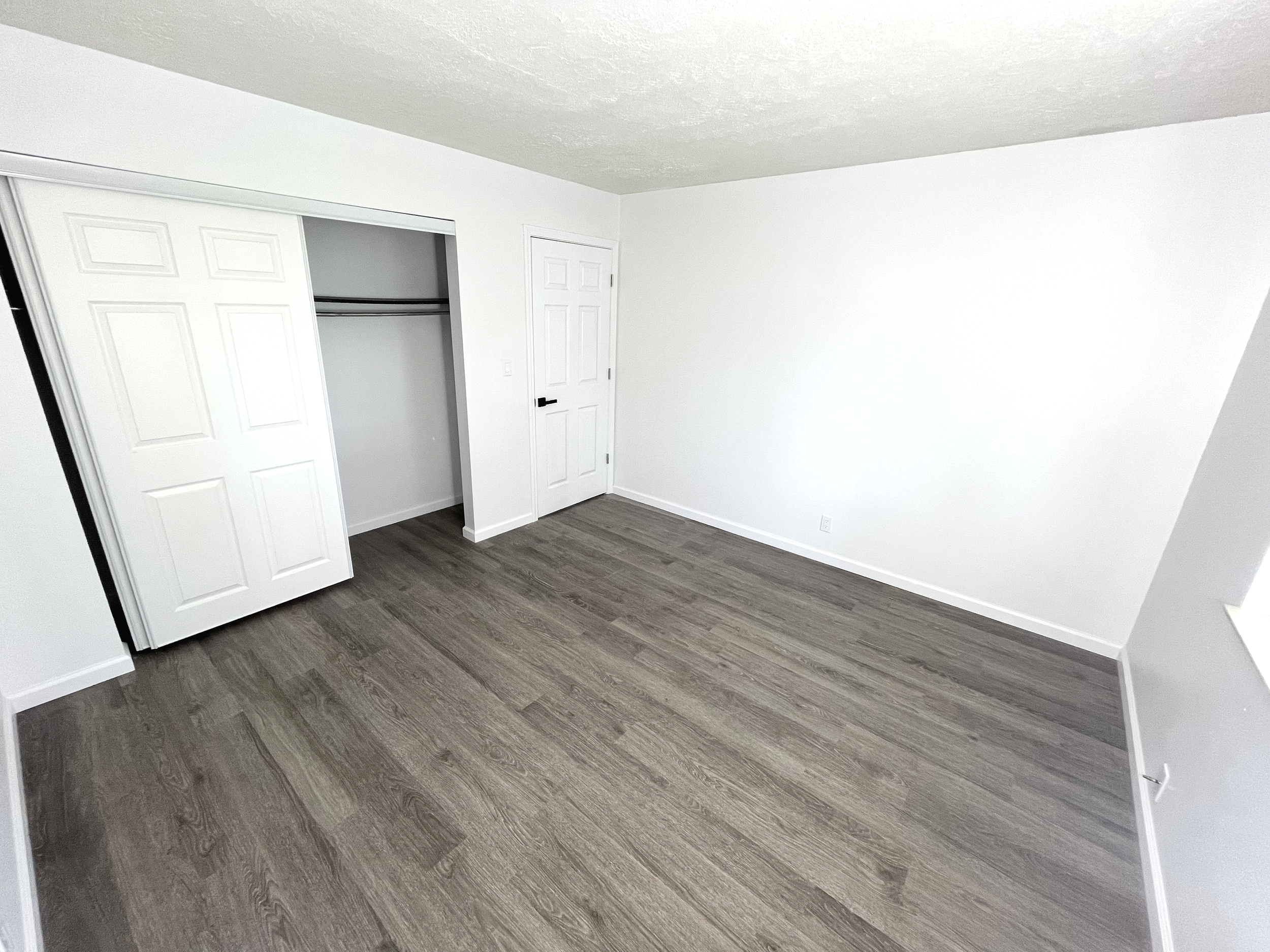 Bedroom1_3.png