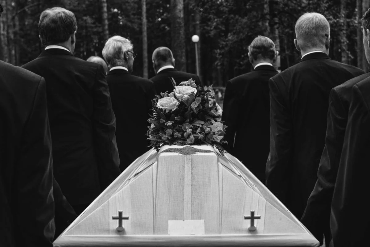Laidojimo ritualai senovėje ir dabar. Ką mes pamiršome?
