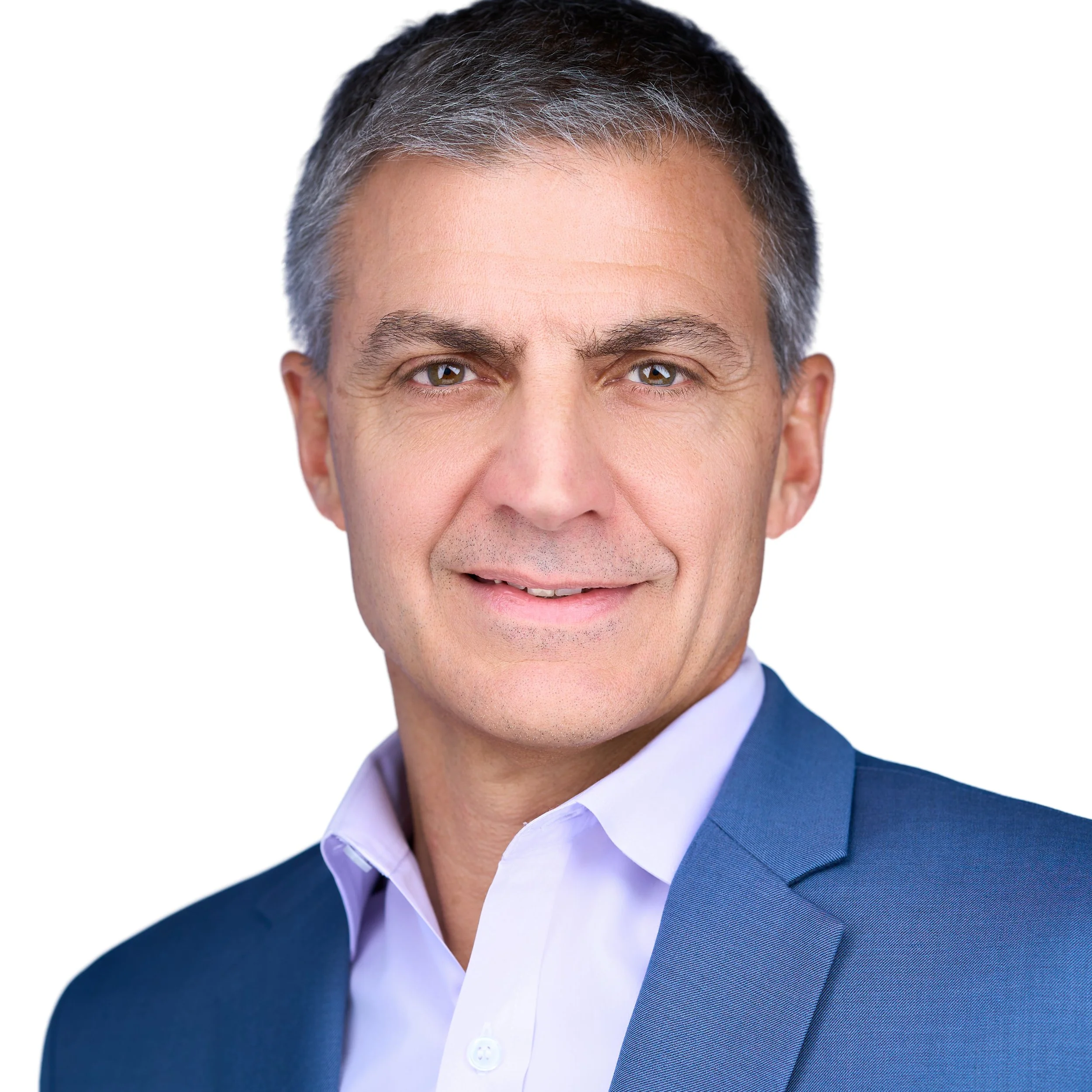 Leadership headshot of white male wearing pastel button down and light blue jacket. DAVIDSAGGIO Photography Tampa.