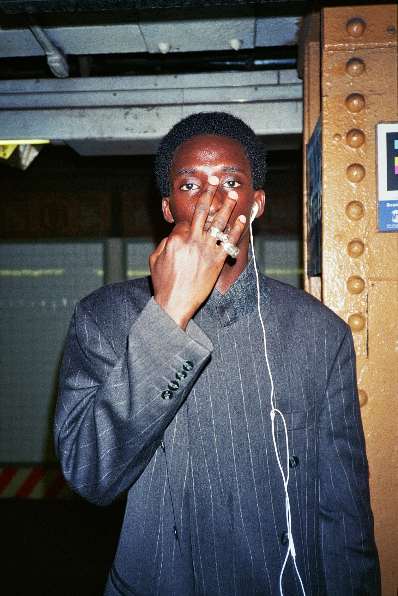 00106_9.jpg