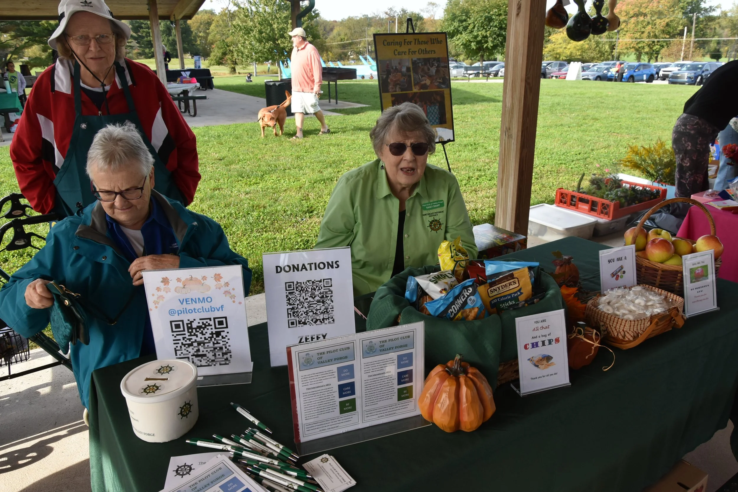 table-donation-and-give-away-areas-dsc_2361_55581934454_o.jpg