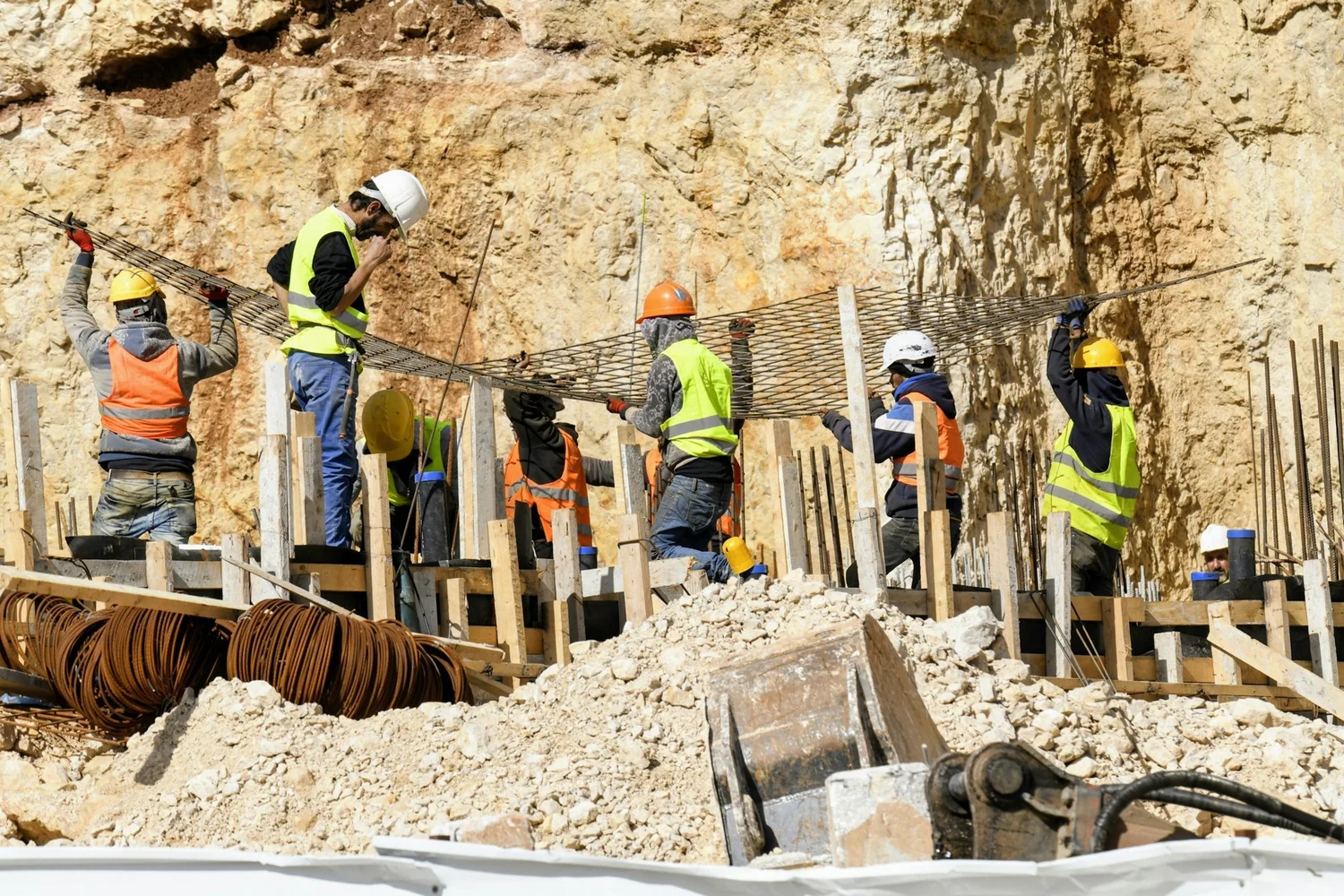 Before the payroll audit: temp helpers and WC hygiene for California contractors