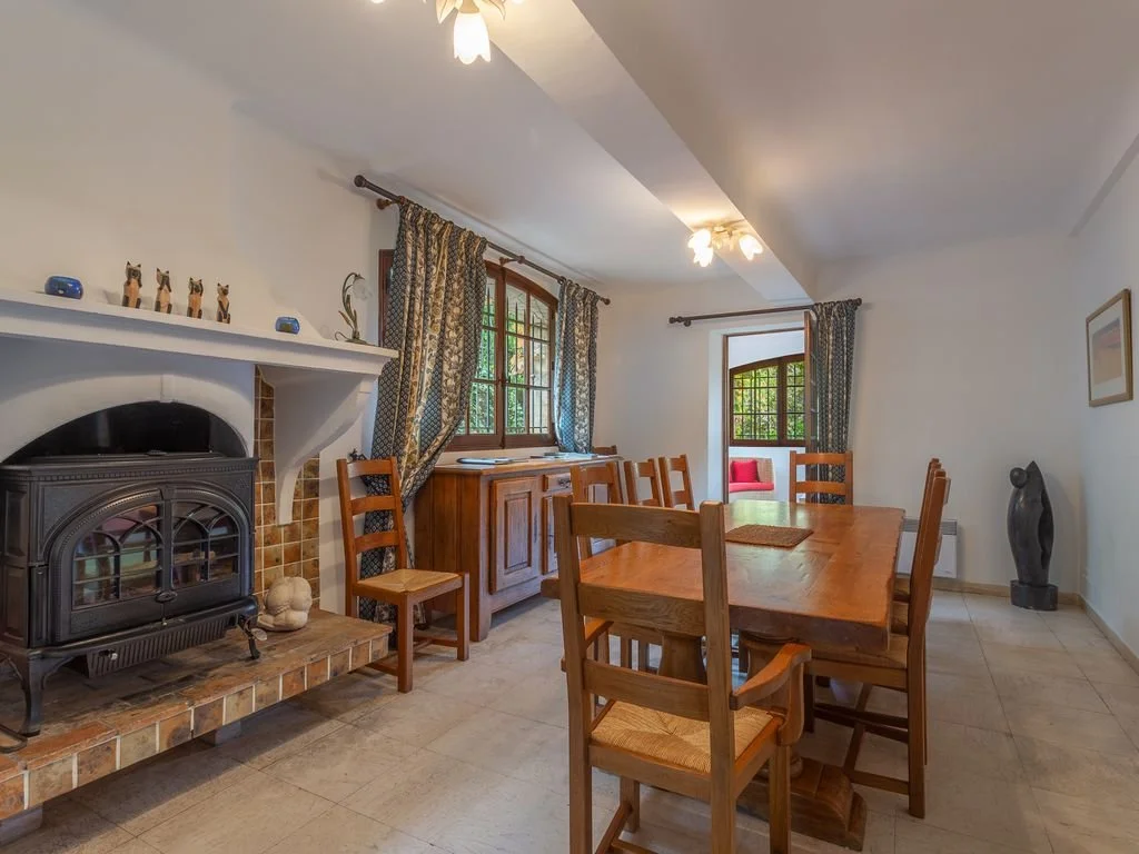 Dining Room with Conservatory Beyond.