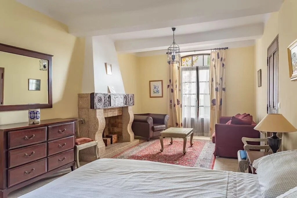 Summer Bedroom Suite.