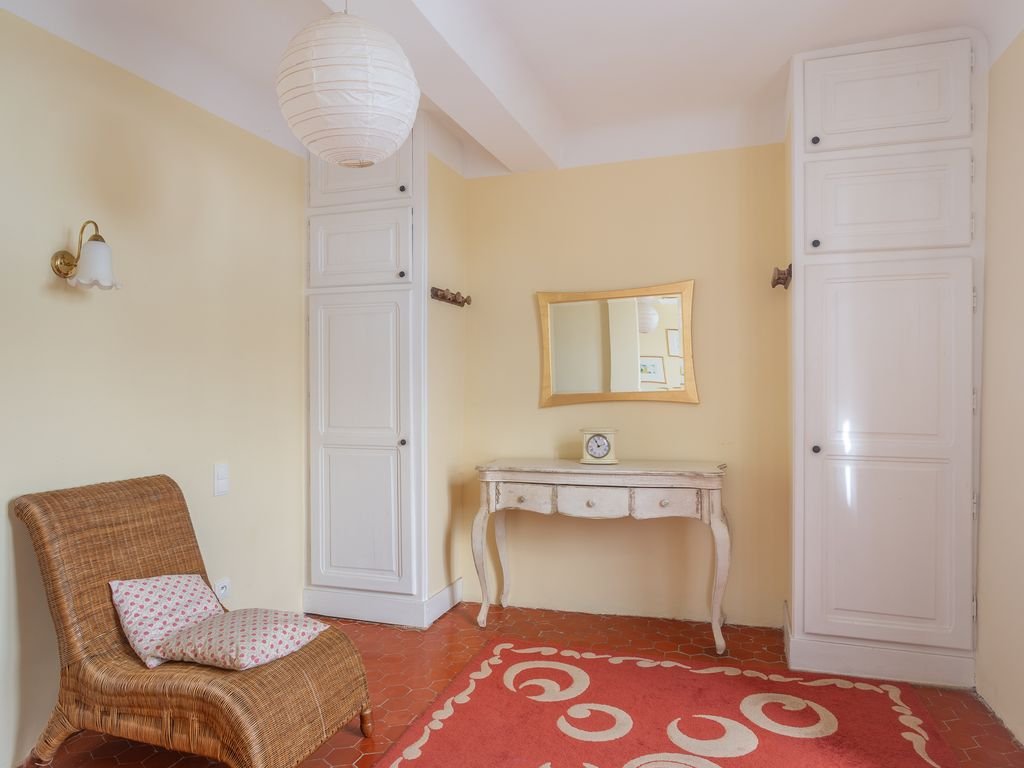 Bedroom Suite (Fourth Floor)