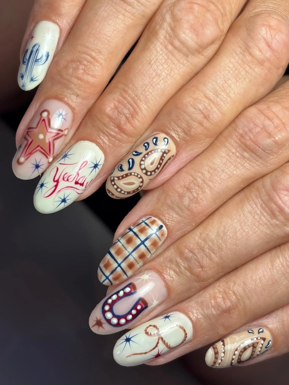 glossy gel nails near me.jpg