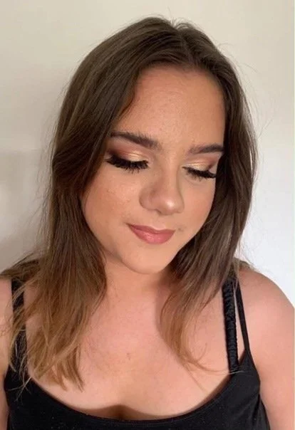 makeup-artist-ampthill.jpg