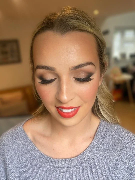 full-glam-makeup ampthill.jpg