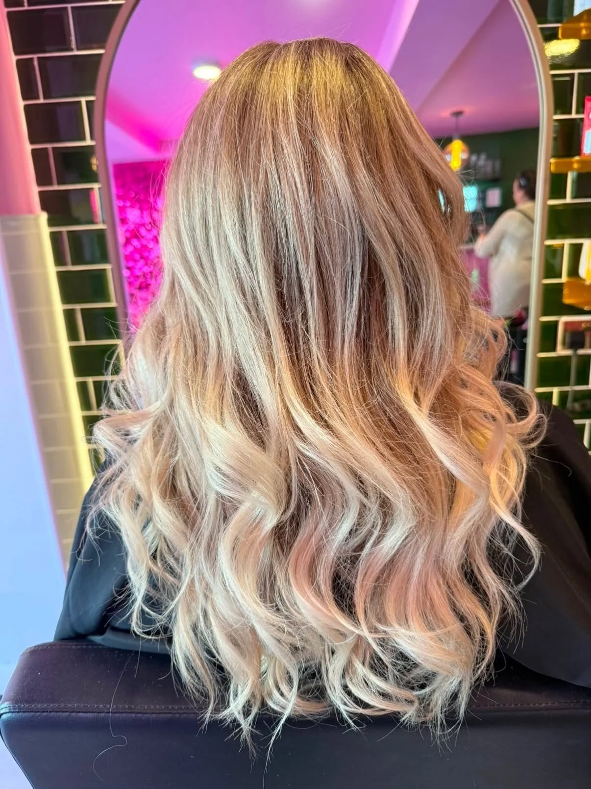 wavy blowdry.jpg