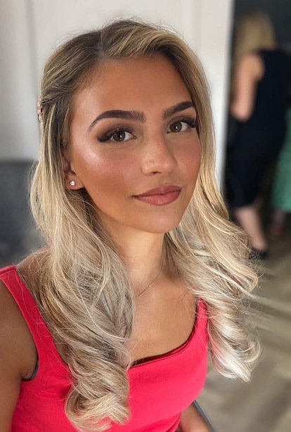 makeupmakeup-artist-near-flitwick.jpg
