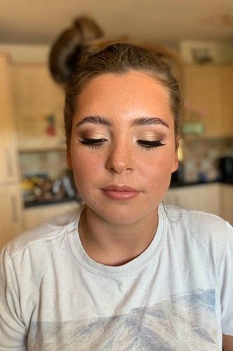 full-glam-makeup-bedfordshire.jpg