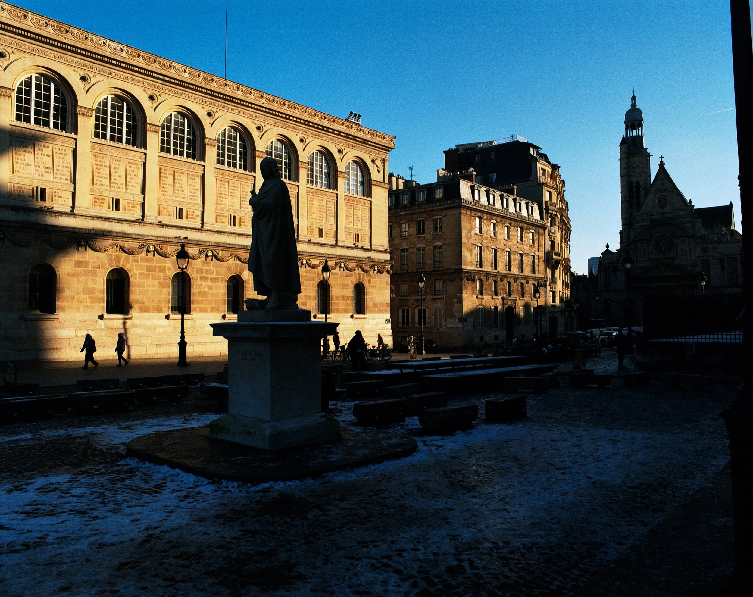 PARIS BOOK_579-50 copie.jpg