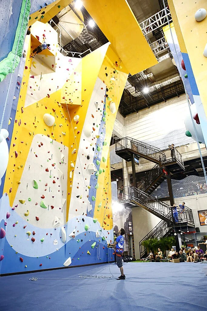 The Pit, Half Dome Climbing Wall, Crescent Wall Push Climbing
