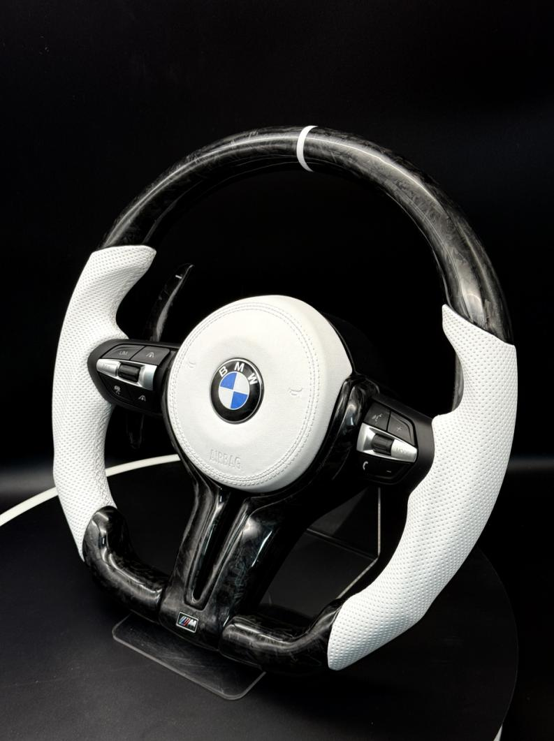 BMW Custom Carbon Fiber Steering Wheel – F Chassis