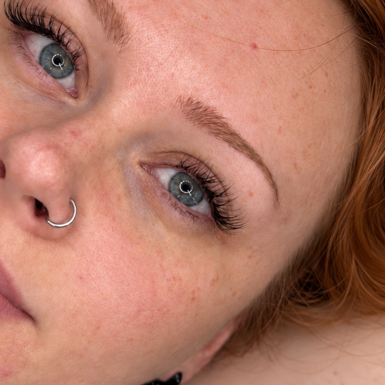     Close-up of custom classic lash extensions by Flaunt & Flutter Lashery in York, PA.