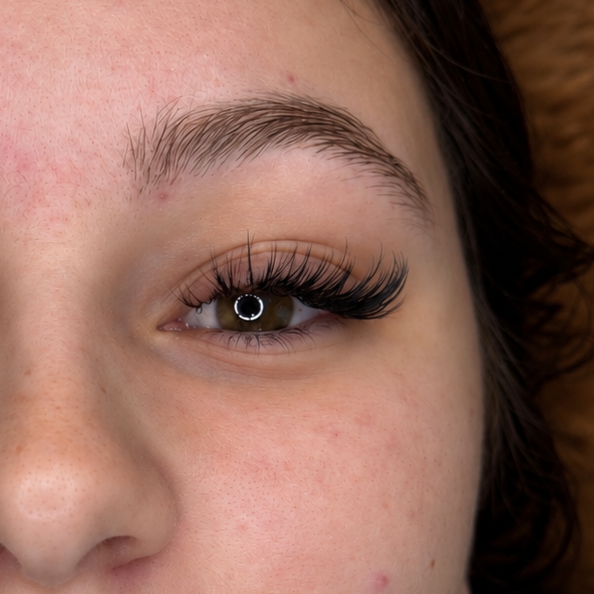     Close-up of custom classic lash extensions by Flaunt & Flutter Lashery in York, PA.
